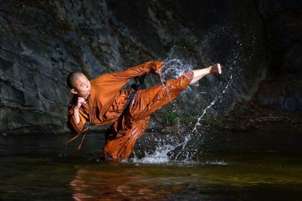 Бойовий монах Шаоліня